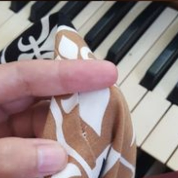 Joan dress in Grand Fleur - Picture 3 of 4